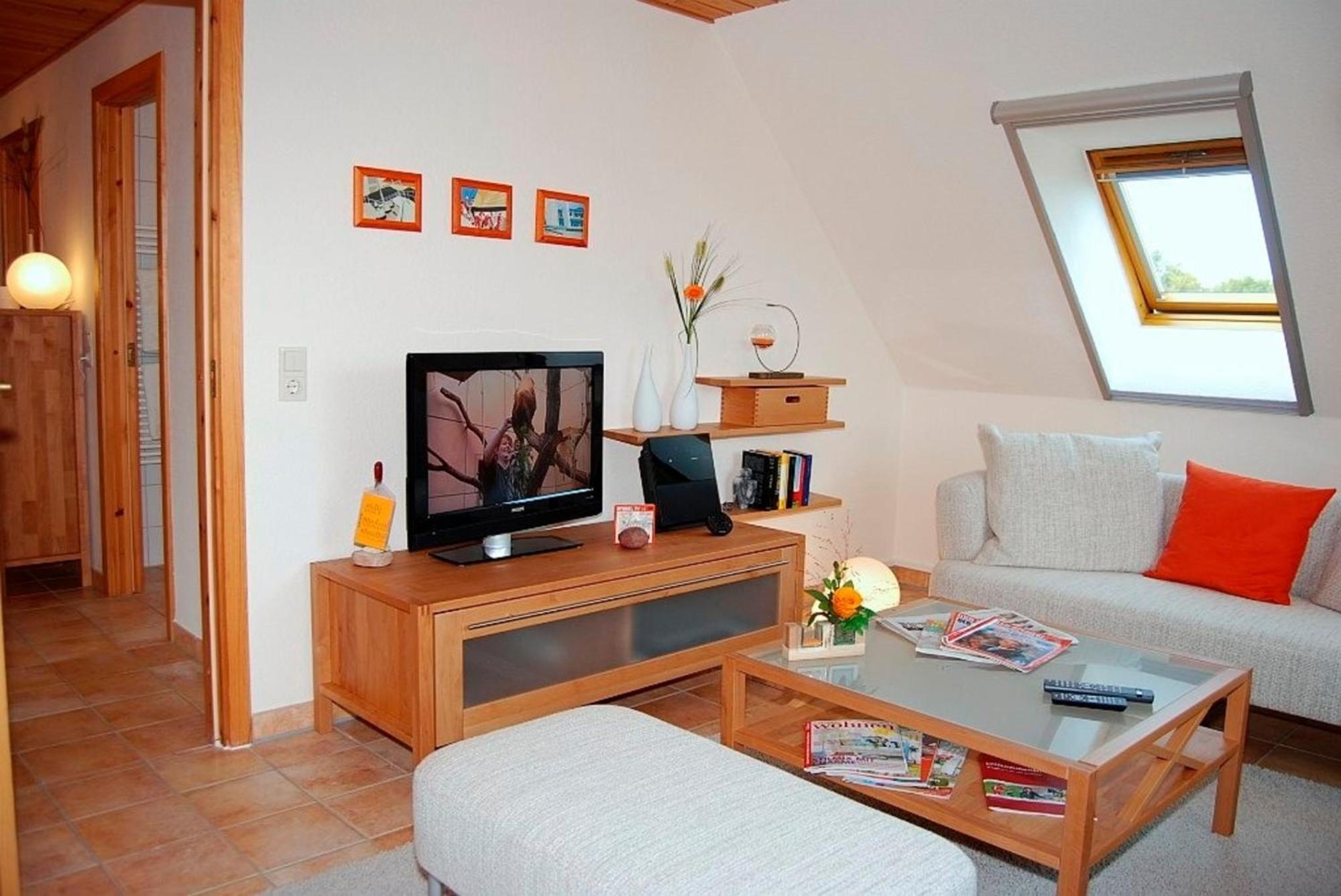 Ferienwohnung Lindenstrasse Хайлигенхафен Экстерьер фото
